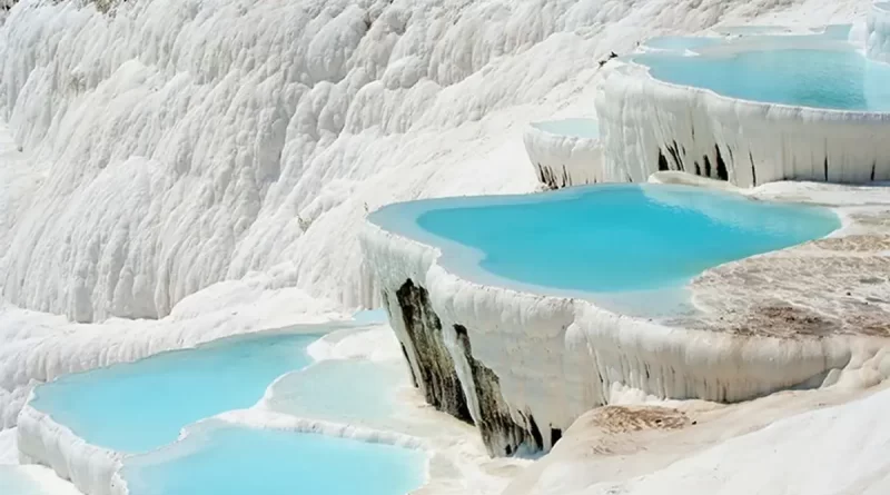 راز شکل‌گیری پاموک‌کاله؛ طبیعت چطور چنین شاهکاری ساخته؟